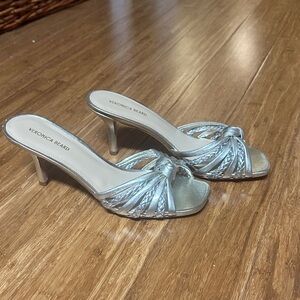 Veronica Beard Metallic Silver Heels 7 never worn